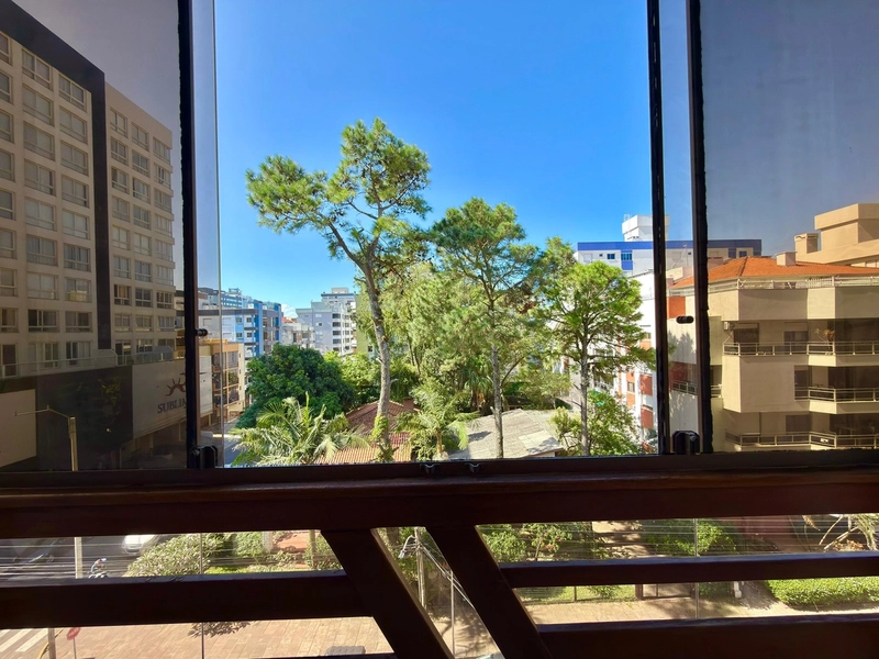 NO CENTRO DA CIDADE: 16ª foto da galeria de imagens do imóvel