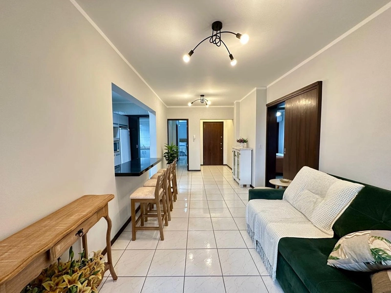 APARTAMENTO COM SACADA SEPARADA NO CENTRO DA CIDADE: 6ª foto da galeria de imagens do imóvel
