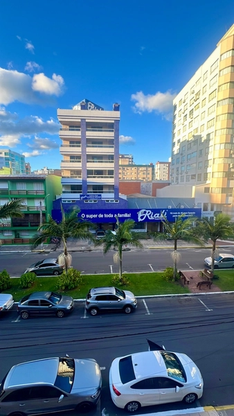 APTO GIGANTE E VISTA MAR NO CENTRO DE CAPÃO: 3ª foto da galeria de imagens do imóvel