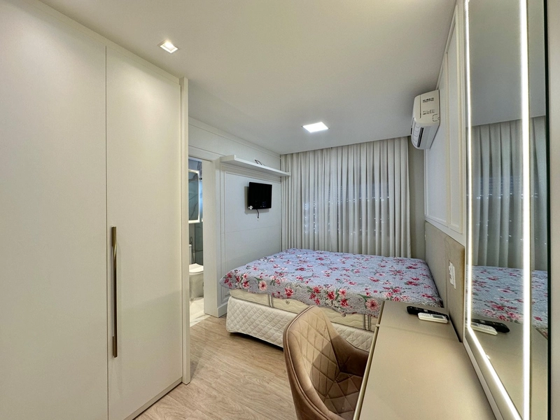 COBERTURA DUPLEX  VISTA ETERNA DO MAR FRENTE PARA PRAÇA: 21ª foto da galeria de imagens do imóvel