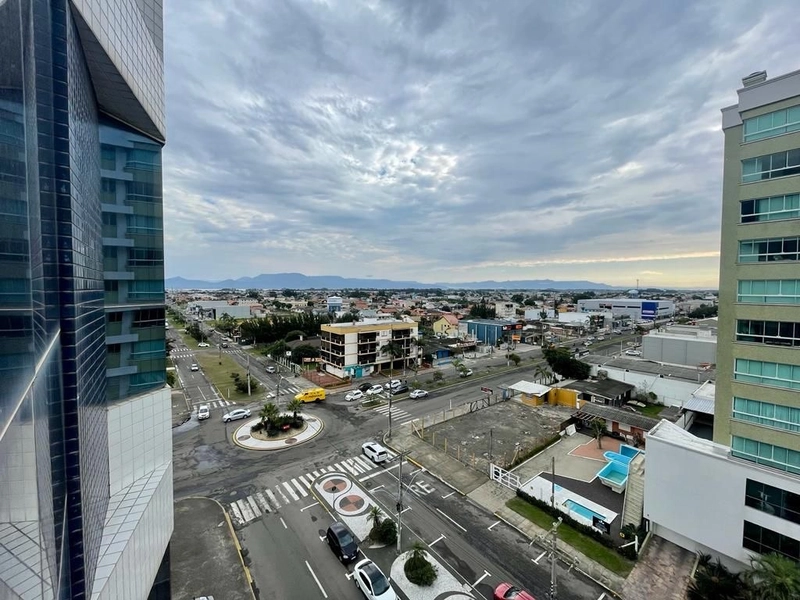 Apartamento Amplo de 3 Dormitórios com 208 m²: 6ª foto da galeria de imagens do imóvel