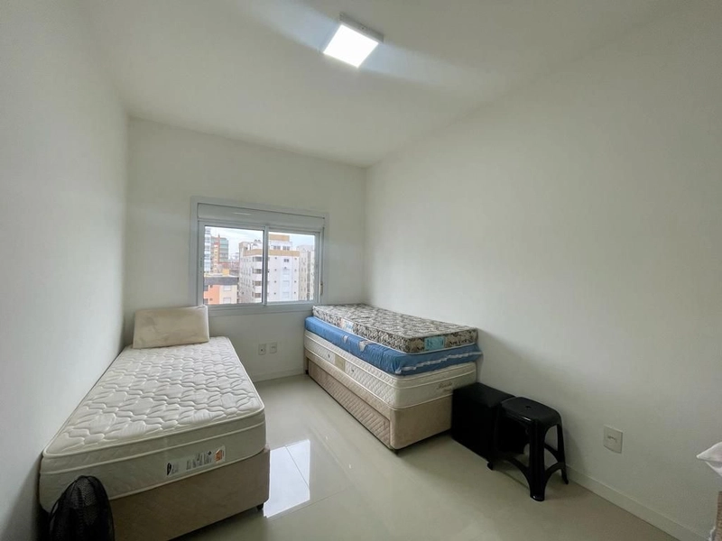 Apartamento Amplo de 3 Dormitórios com 208 m²: 17ª foto da galeria de imagens do imóvel