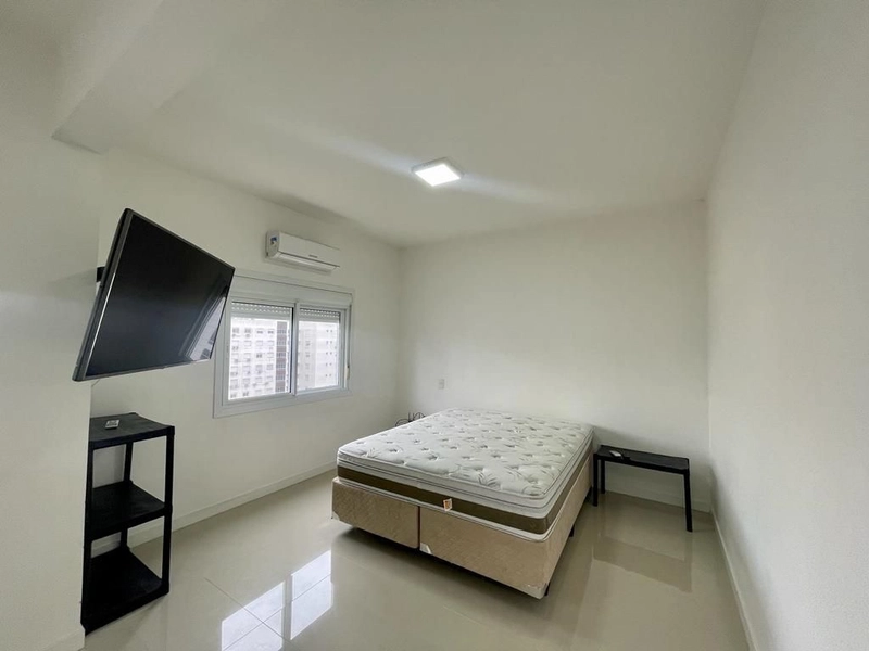 Apartamento Amplo de 3 Dormitórios com 208 m²: 21ª foto da galeria de imagens do imóvel