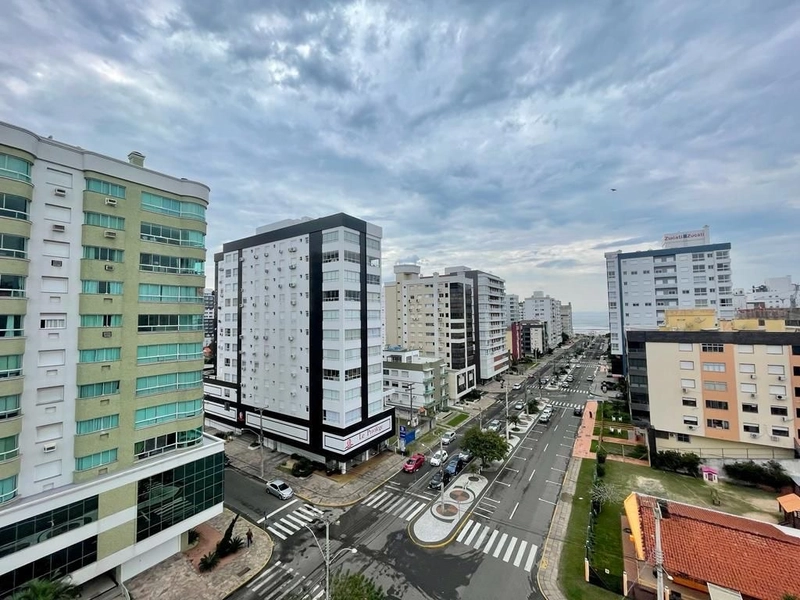Apartamento Amplo de 3 Dormitórios com 208 m²: 9ª foto da galeria de imagens do imóvel