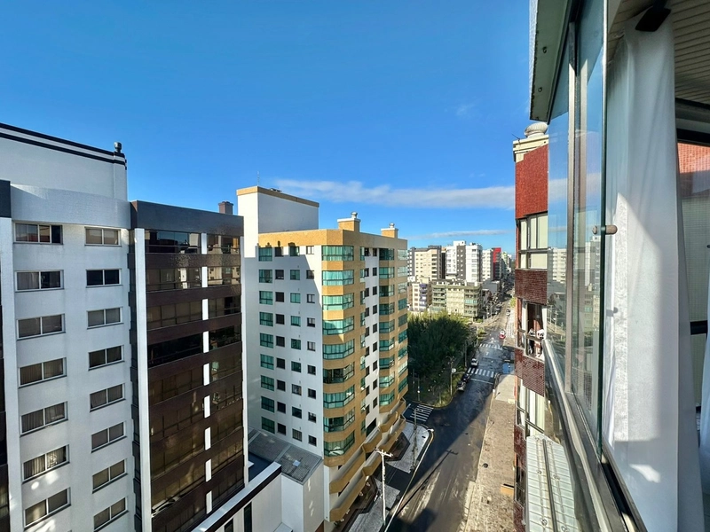 Amplo apartamento de 03 dormitórios a uma quadra do mar - vista mar: 11ª foto da galeria de imagens do imóvel