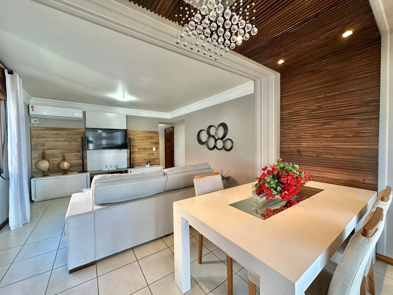 Amplo apartamento de 03 dormitórios a uma quadra do mar - vista mar: 6ª foto da galeria de imagens do imóvel