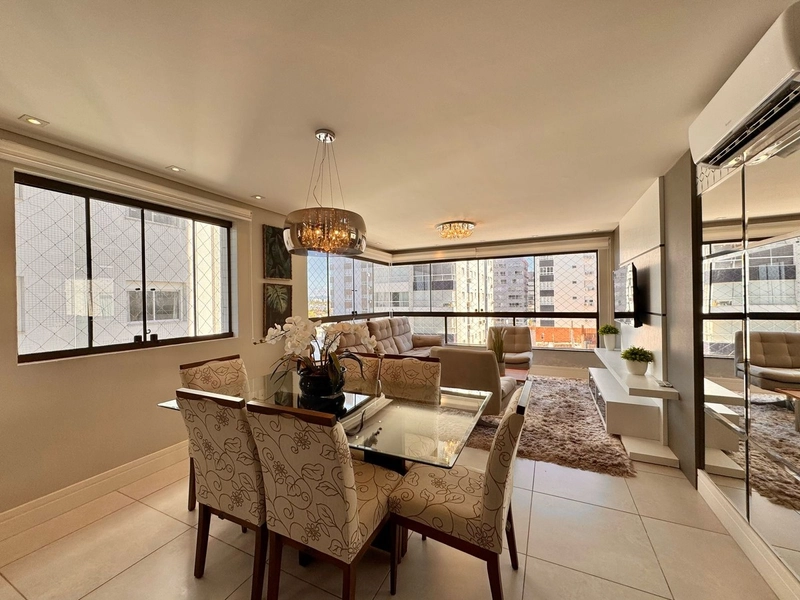 APARTAMENTO DE 3 DORMITÓRIOS COM VISTA PRO MAR EM 60X: 3ª foto da galeria de imagens do imóvel