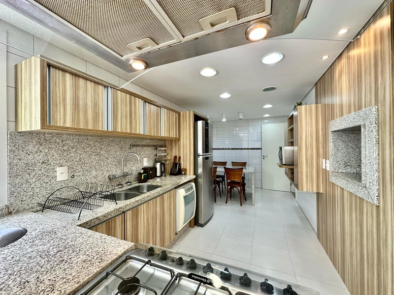 APARTAMENTO À VENDA BEIRA MAR EM CAPÃO DA CANOA: 11ª foto da galeria de imagens do imóvel