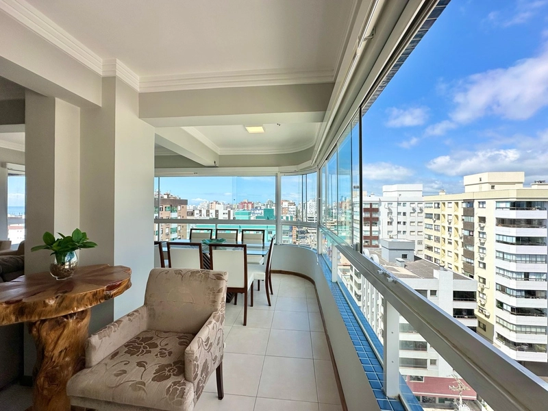 APARTAMENTO À VENDA DE ESQUINA COM VISTA LIBERADA PARA O MAR: 7ª foto da galeria de imagens do imóvel