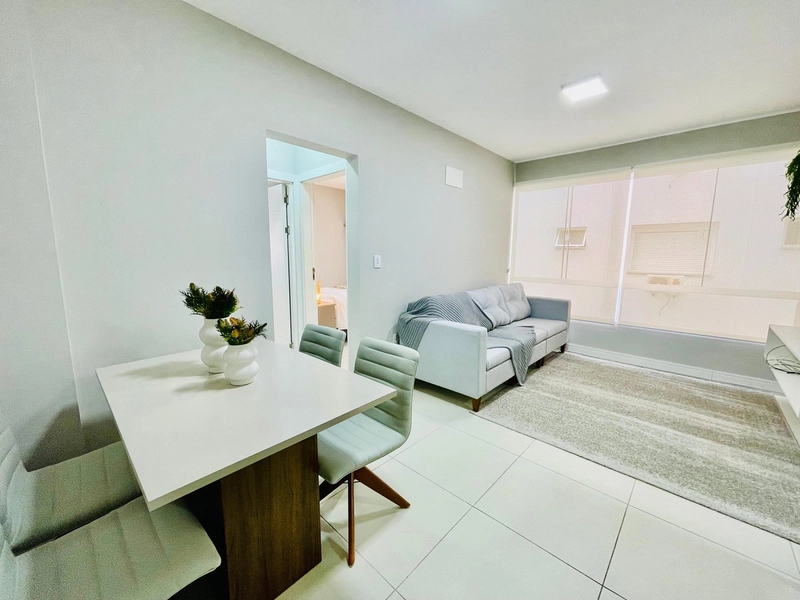 MOBILIADO E DECORADO EM ATÉ 60X: 1ª foto da galeria de imagens do imóvel