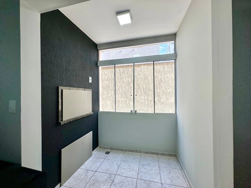 Apartamento mobiliado e decorado pronto para uso: 4ª foto da galeria de imagens do imóvel
