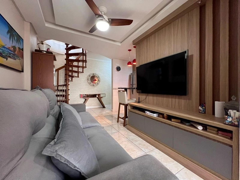 Cobertura duplex com dois dormitórios junto a Praça Flávio Boianowisky: 6ª foto da galeria de imagens do imóvel