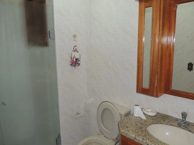 AMPLO APARTAMENTO, PRÈDIO DE ESQUINA NA AV. RUDA: 13ª foto da galeria de imagens do imóvel