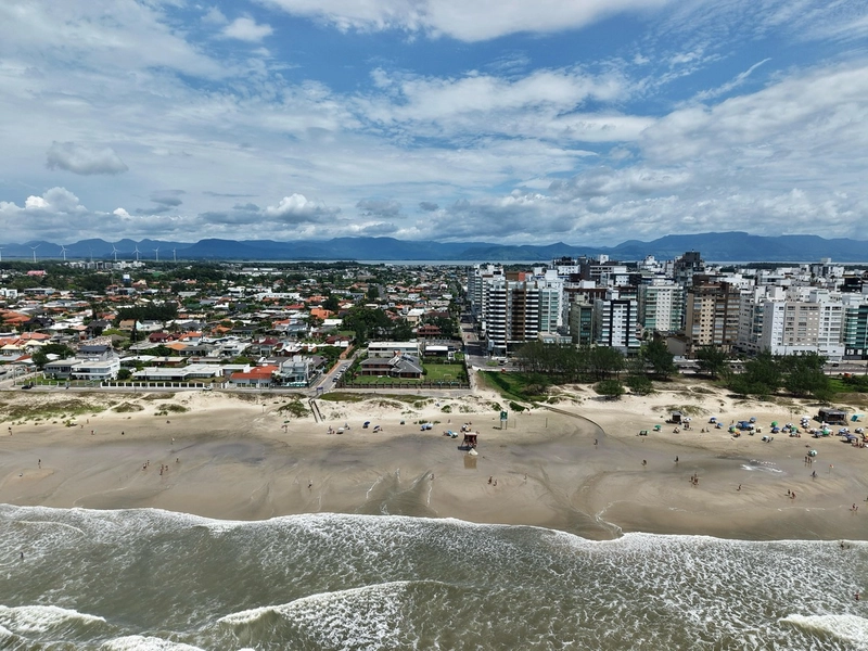 APARTAMENTO COM TERRAÇO E VISTA PARA O MAR, À VENDA EM CAPÃO DA CANOA: 23ª foto da galeria de imagens do imóvel