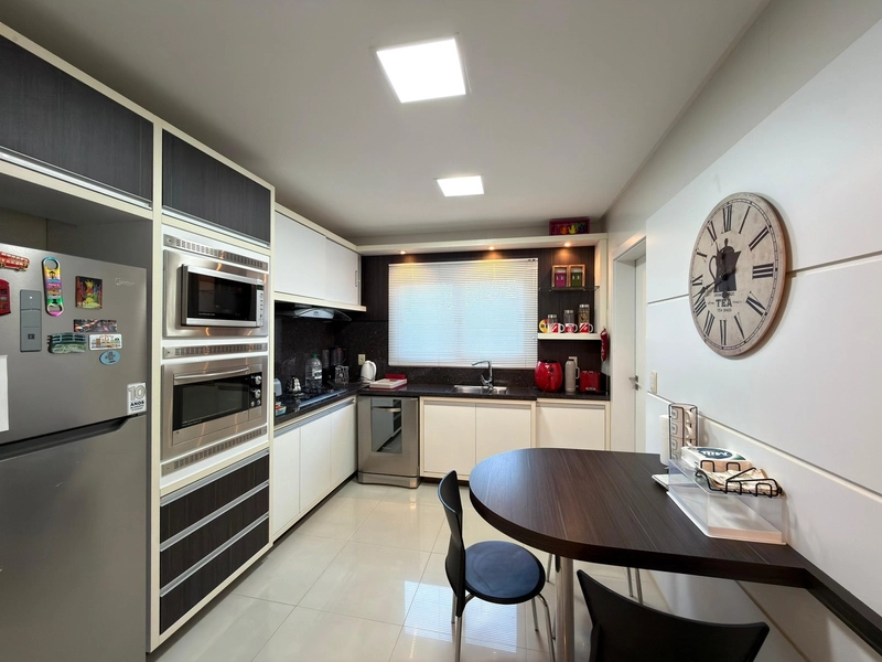 : 16ª foto da galeria de imagens do imóvel