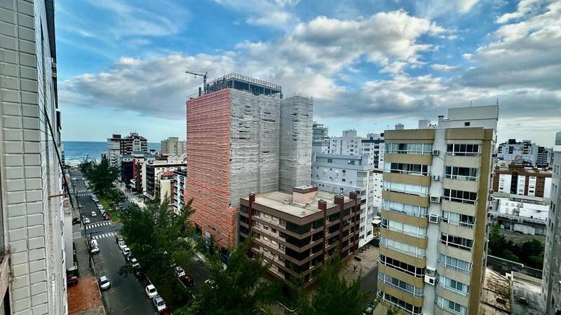 APARTAMENTO ANDAR ALTO VISTA MAR E SERRA: 5ª foto da galeria de imagens do imóvel