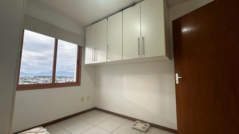 APARTAMENTO ANDAR ALTO VISTA MAR E SERRA: 13ª foto da galeria de imagens do imóvel