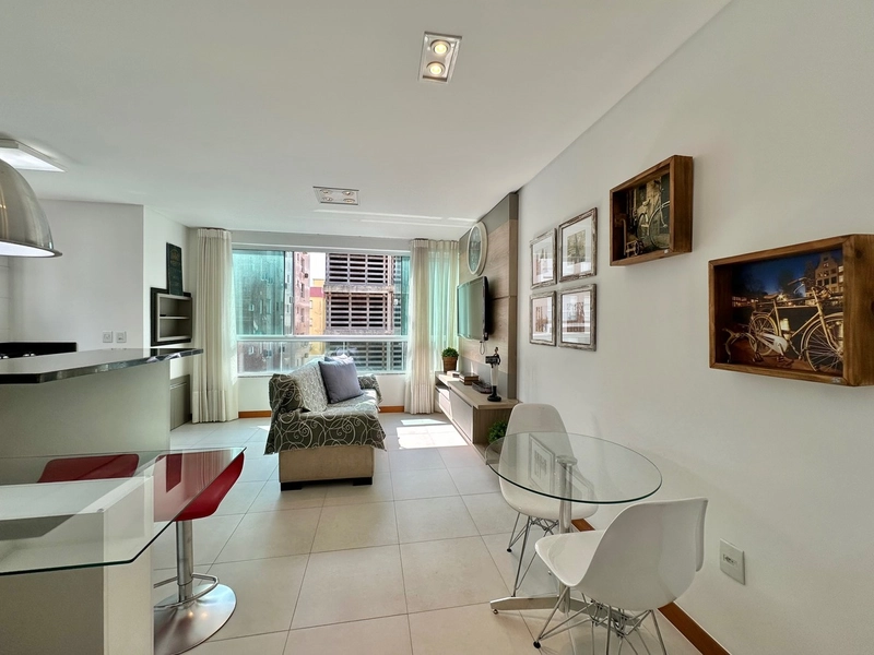 : 2ª foto da galeria de imagens do imóvel