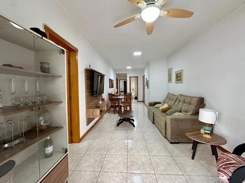 APARTAMENTO COM SACADA DE FRENTE!: 4ª foto da galeria de imagens do imóvel