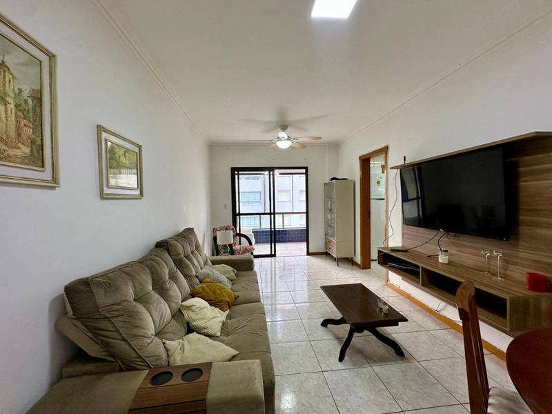 APARTAMENTO COM SACADA DE FRENTE!: 3ª foto da galeria de imagens do imóvel