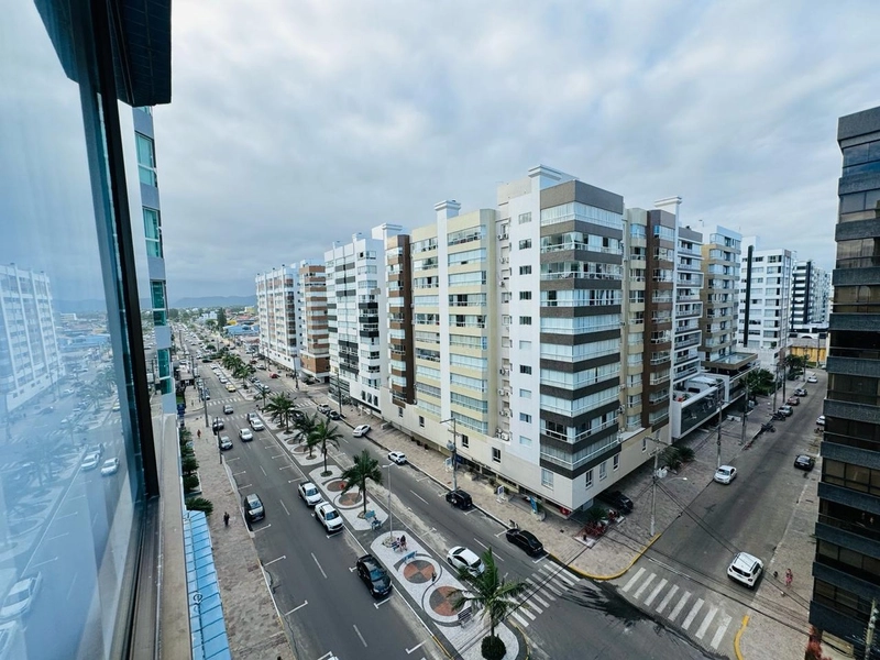 VISTA PARA O MAR, SACADA DE FRENTE PARA AVENIDA UBIRAJARA (SANTINHA).: 11ª foto da galeria de imagens do imóvel