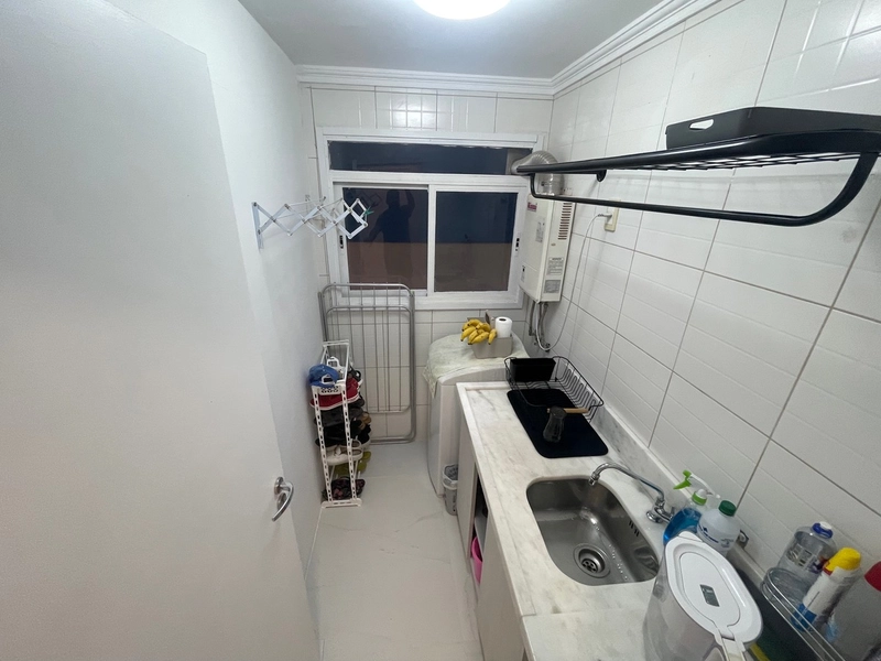 Apartamento mobiliado e decorado à beira-mar – 4 dormitórios: 13ª foto da galeria de imagens do imóvel