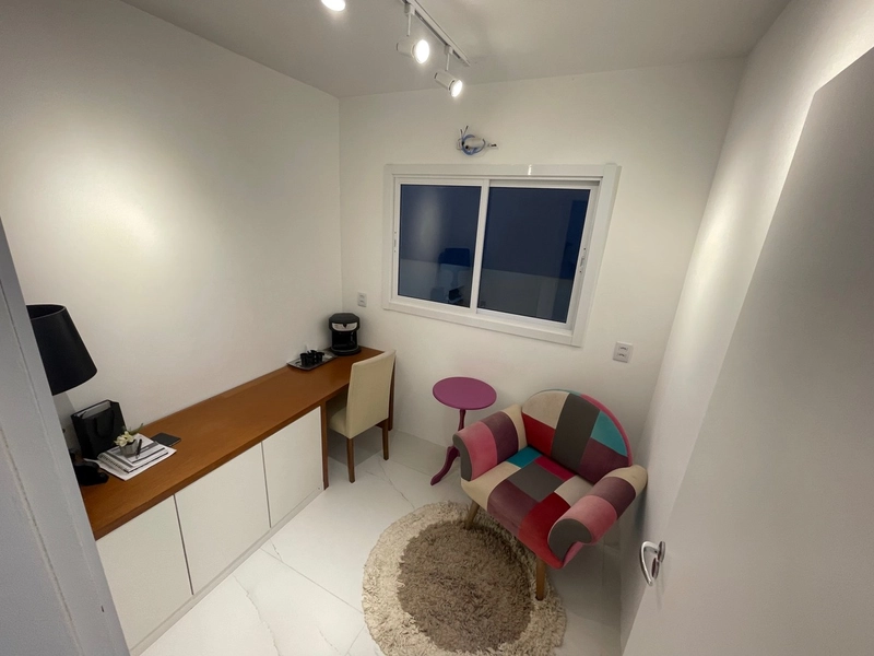 Apartamento mobiliado e decorado à beira-mar – 4 dormitórios: 11ª foto da galeria de imagens do imóvel