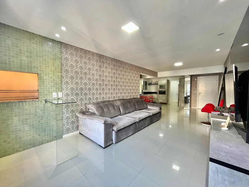 Apartamento de 02 dormitórios no Centro de Capão da Canoa: 3ª foto da galeria de imagens do imóvel