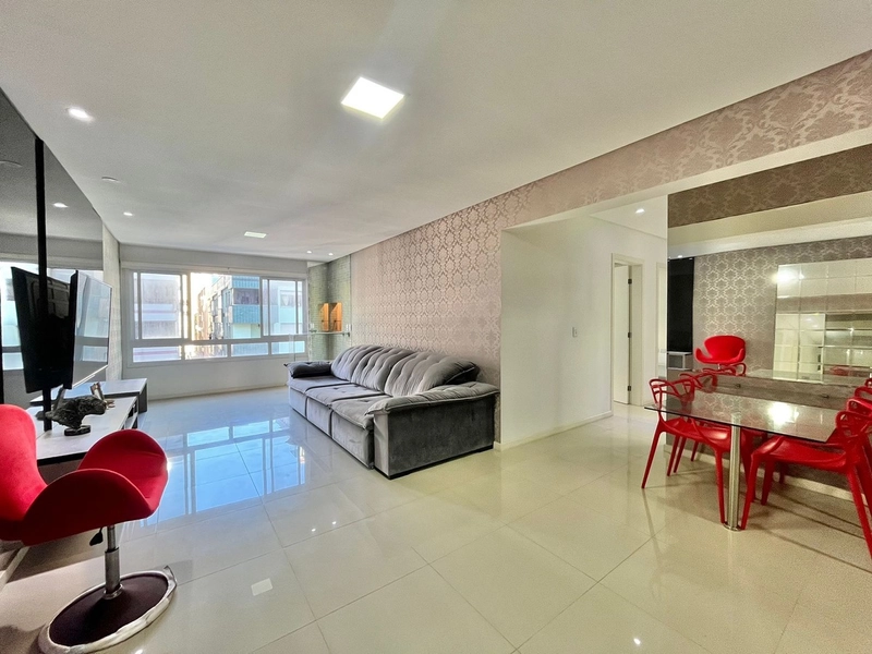 Apartamento de 02 dormitórios no Centro de Capão da Canoa: 2ª foto da galeria de imagens do imóvel