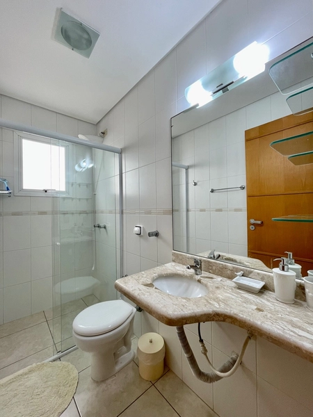 Amplo apartamento de 3 Dormitórios junto a praça flavio Boianovisk: 17ª foto da galeria de imagens do imóvel