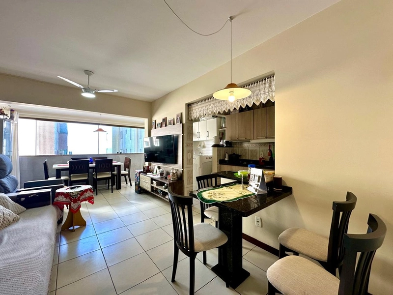 APARTAMENTO NO BAIRRO NAVEGANTES COM VISTA PARA O MAR: 1ª foto da galeria de imagens do imóvel