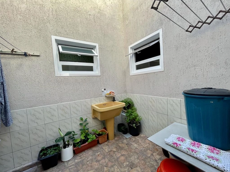 APARTAMENTO DE FRENTE NO CENTRO COM TERRAÇO!!!: 10ª foto da galeria de imagens do imóvel