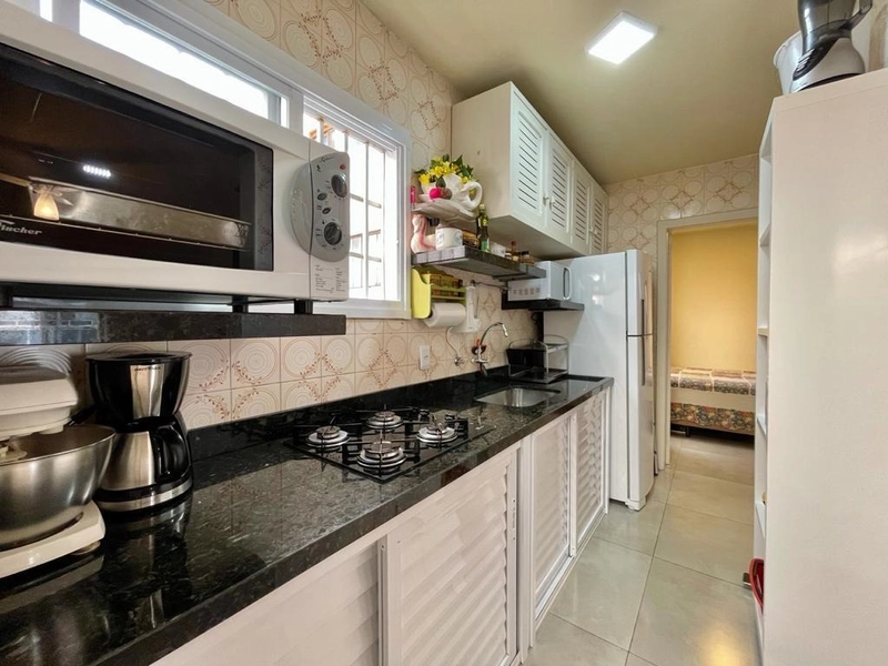 APARTAMENTO DE FRENTE NO CENTRO COM TERRAÇO!!!: 8ª foto da galeria de imagens do imóvel