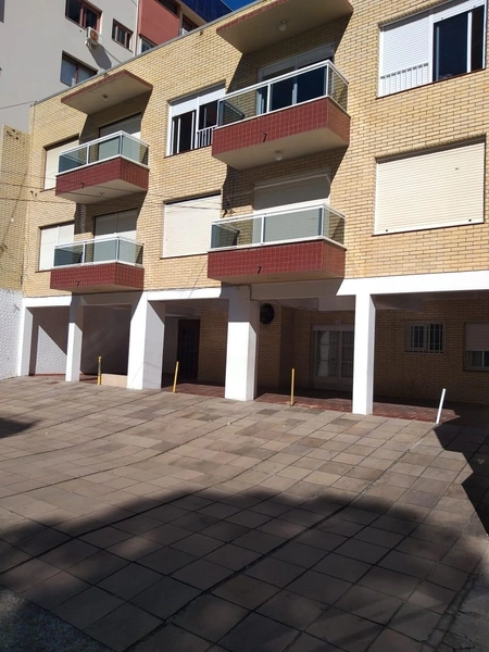 APARTAMENTO DE FRENTE NO CENTRO COM TERRAÇO!!!: 20ª foto da galeria de imagens do imóvel