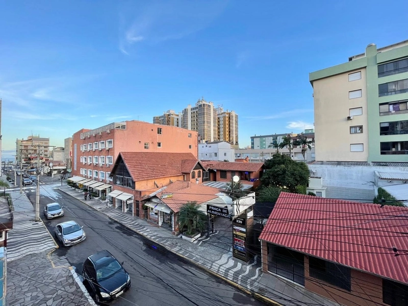 SACADA DE FRENTE, VISTA MAR E DUAS VAGAS DE GARAGEM !!!: 12ª foto da galeria de imagens do imóvel