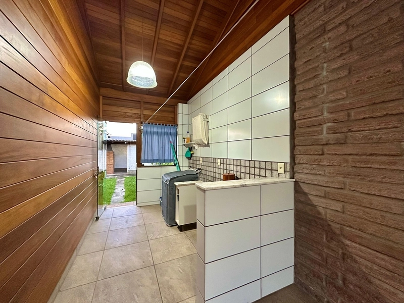 CASA A VENDA : PRÓXIMO MERCADO REDE POLO: 9ª foto da galeria de imagens do imóvel