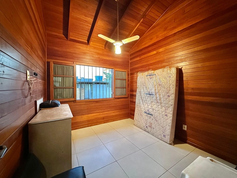 CASA A VENDA : PRÓXIMO MERCADO REDE POLO: 12ª foto da galeria de imagens do imóvel