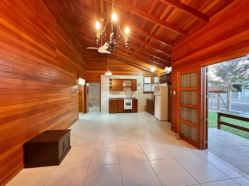 CASA A VENDA : PRÓXIMO MERCADO REDE POLO: 5ª foto da galeria de imagens do imóvel