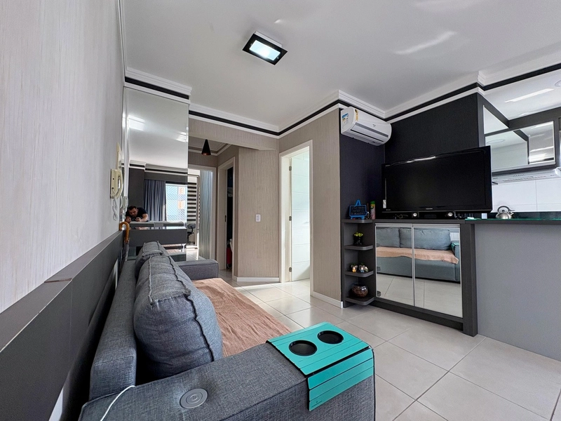 SACADA DE FRENTE, UMA QUADRA DO MAR: 4ª foto da galeria de imagens do imóvel