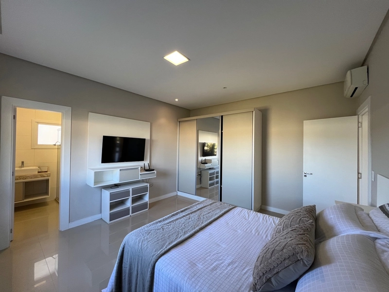 EXCELENTE CASA EM CONDOMÍNIO DE LUXO: 19ª foto da galeria de imagens do imóvel