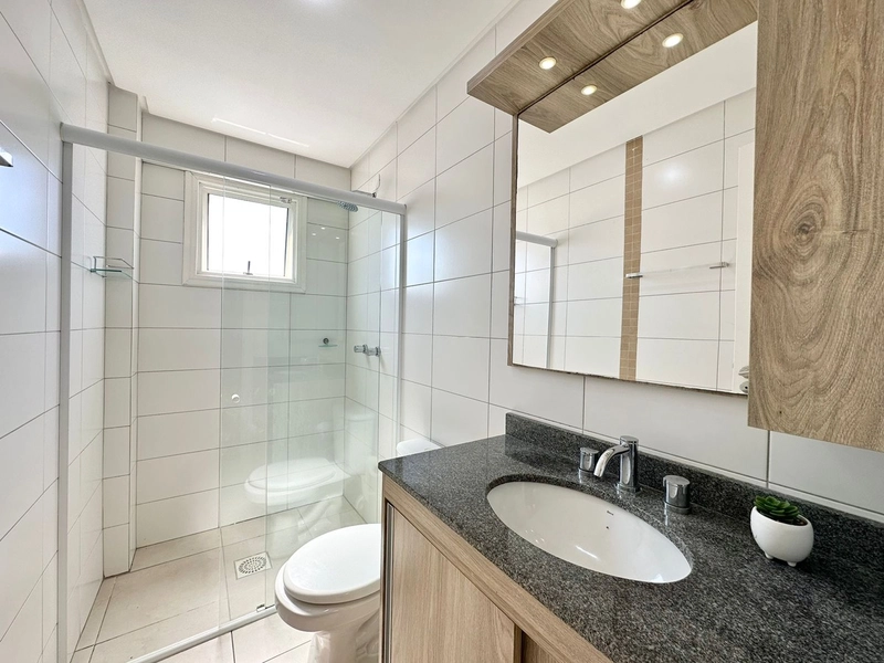 NO CENTRO AO LADO DA IGREJA MATRIZ!!: 14ª foto da galeria de imagens do imóvel