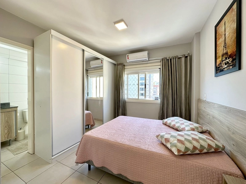 NO CENTRO AO LADO DA IGREJA MATRIZ!!: 13ª foto da galeria de imagens do imóvel