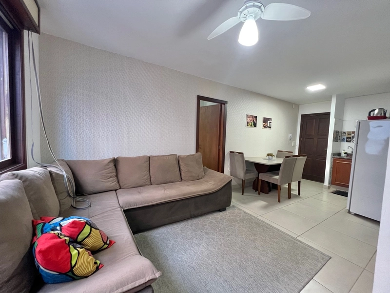 Venda se apartamento de 1 dormitório no centro de Capão da Canoa: 2ª foto da galeria de imagens do imóvel