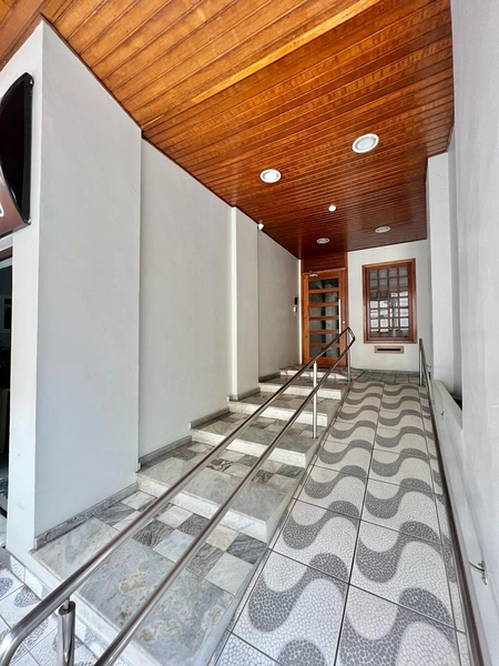 1 DORMITÓRIO DE FRENTE PARA A AVENIDA COM TERRAÇO: 17ª foto da galeria de imagens do imóvel