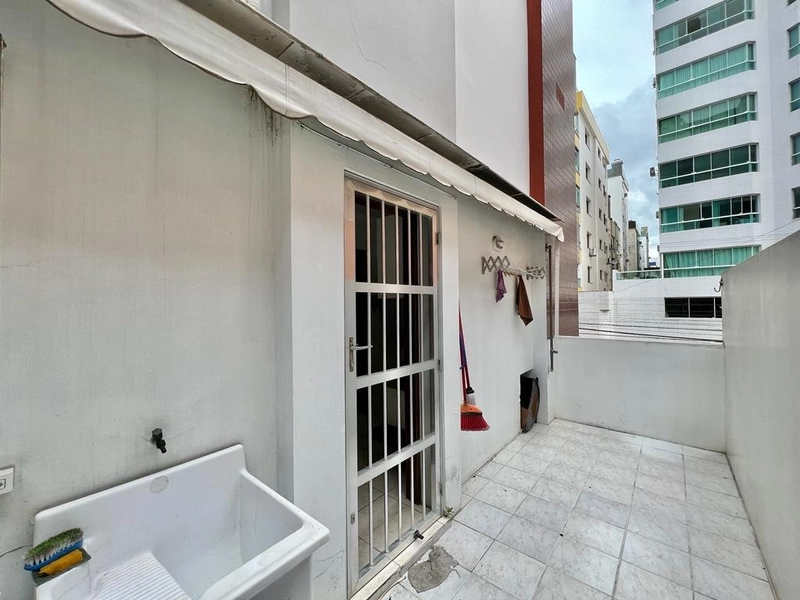 1 DORMITÓRIO DE FRENTE PARA A AVENIDA COM TERRAÇO: 12ª foto da galeria de imagens do imóvel