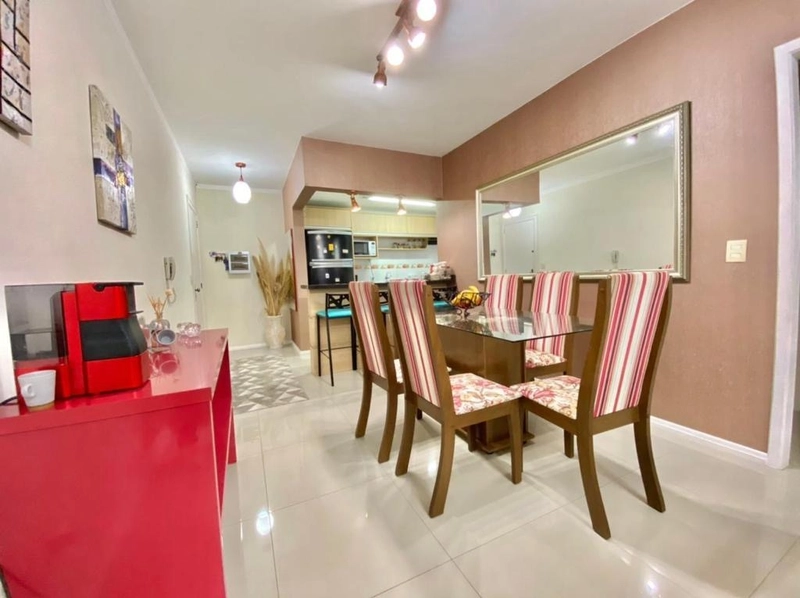 Lindo apartamento todo reformado a apenas 50 metros da praia!!: 16ª foto da galeria de imagens do imóvel