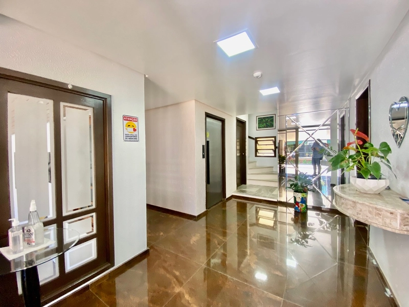cobertura ou uma casa suspensa?: 2ª foto da galeria de imagens do imóvel