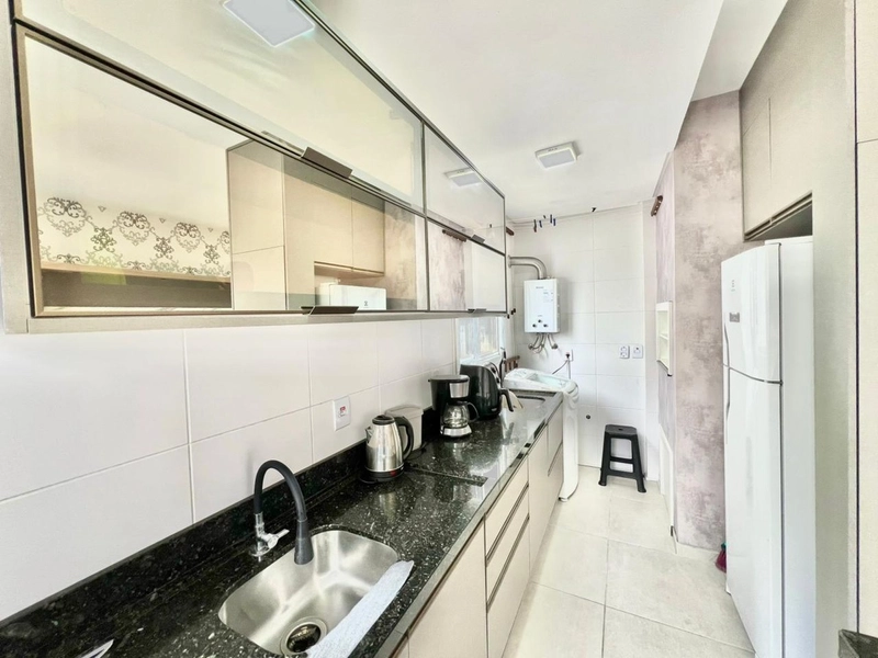 UMA QUADRA DO MAR com parcelamento DIRETO: 3ª foto da galeria de imagens do imóvel