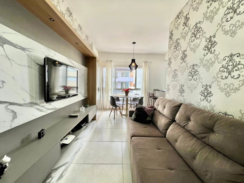 UMA QUADRA DO MAR com parcelamento DIRETO