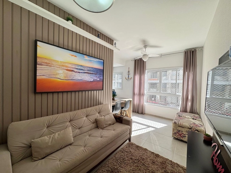 UMA QUADRA DO MAR, PREDIO NOVO, APARTAMENTO DE FRENTE.: 1ª foto da galeria de imagens do imóvel